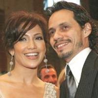 Jennifer Lopez Tur Bareng Suami