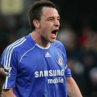 Terry Resmi Perpanjang Kontrak