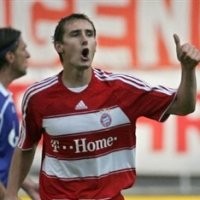 Klose Bawa Bayern Juara
