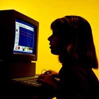 Mayoritas Anak Tak Tahu Bahaya Internet