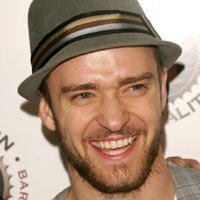 Justin Timberlake Belikan Jessica Biel Cincin