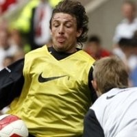 MU Perintahkan Heinze Kembali Berlatih