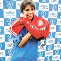 Bayern: Coba Messi, Baru Beli