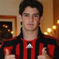 Milan Tinggalkan Calciomercarto