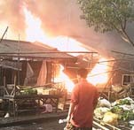 Pasar Ungaran Dilalap Jago Merah