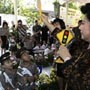 Dicium SBY, Dhea Deg-degan 