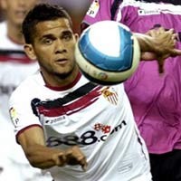 Chelsea Bayar Mahal Alves