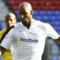Fergie Siap Boyong Anelka?
