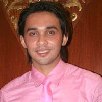 Cinta SMU Tengku Zacky Bersemi Lagi