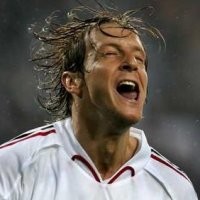 Ancelotti Terkejut Milan