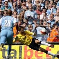 Dilarang Minta Penalti di Old Trafford