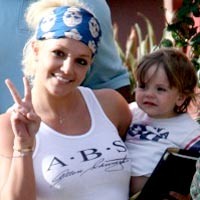 Britney-Kevin Federline Dituding Tak Rawat Anak 