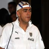 Recoba ke Torino, Adriano Bertahan