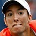 Henin Temui Serena