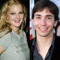 Drew Barrymore Terlibat Cinta Lokasi