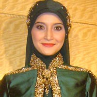 Bantu Keponakan, Uang Inneke Koesherawati Dibawa Kabur