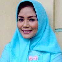 Menjelang Puasa, Kristina-Amin Mesra-mesraan