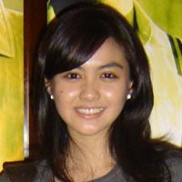 Puasa, Revalina S. Temat Sibuk Bersih-bersih