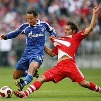 Schalke Tahan Bayern di Allianz