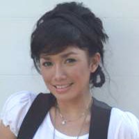 Puasa, Ussy Sulistiawaty Santap Sayur Timun