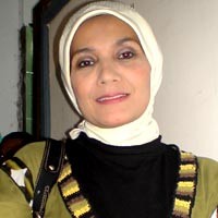 Eva Arnaz Malu Nonton Film Panas