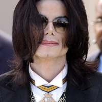 Michael Jackson Nikahi Babysitter?