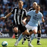 Giliran Newcastle Ditekuk City