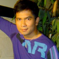 Dibilang Gay, Krisna Mukti Yakin Nikahi Perempuan