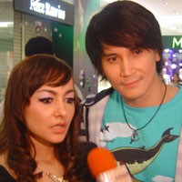 Dewi Rezer Jutek Digosipin Hamil di Luar  Nikah