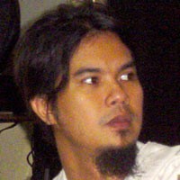 Ahmad Dhani Gerah Dituntut US$ 1 Juta