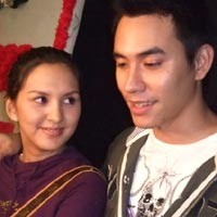 Donna Agnesia Tinggalkan Anak 