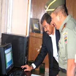 TNI Jangan Malu Belajar Teknologi Informasi