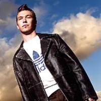 Nyawa Terancam, Isaac Hanson Dirawat