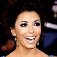 Toilet Eva Longoria Disusupi