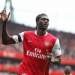 Adebayor Cocok dengan Van Persie