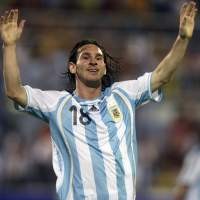 Gol Milito & Messi Tekuk Venezuela 