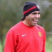 Tevez Kedua Mendarat di Old Trafford
