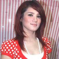 Mulan Ngutang Rp 1 Miliar Demi Rumah Baru