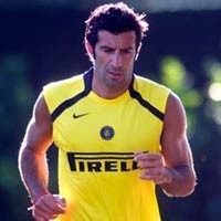 Figo di Pintu Masuk Klub 100