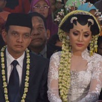 Damai dengan Kristina, Amin Masih Kurang Sreg