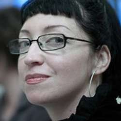 Demi Nama, Blogger dan Artis Porno Tarung di Pengadilan