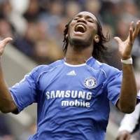Drogba Rasakan Tekanan