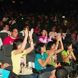 Blogger Ditantang Menkominfo