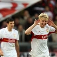 Stuttgart Berjaya, Schalke-Bremen Seri