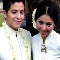 Sarah Vi Labil Soal Cerai