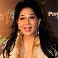 Titiek Puspa Lepas Burung di Ultah ke-70