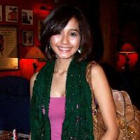 Laudya Cynthia Bella Dipuja Adik Ananda Mikola