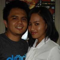 Sigit Base Jam Gelar Akad Nikah