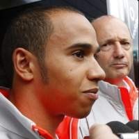 Hamilton Mungkin Tak Pernah Jadi Juara