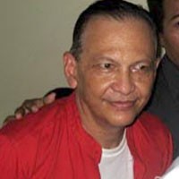 Diserang Migrain, Roy Marten Tolak Dokter